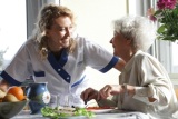 Adhap Services assiste plus de 14 000 personnes fragilisées de tous âges – Franchise Management | Conseil en Franchise, Commerce Associé, Succursale